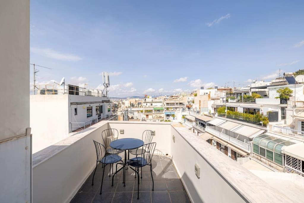 Ferienwohnung Penthouse In The Heart Of Athen Exterior foto